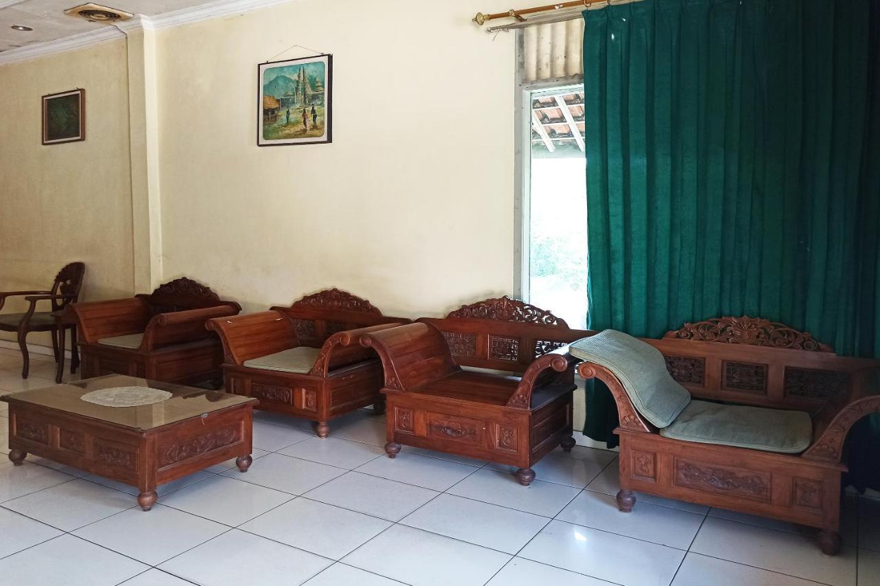 ホテル Oyo 3983 Balong Kuring Syariah Pringsewu バンダールランプン エクステリア 写真